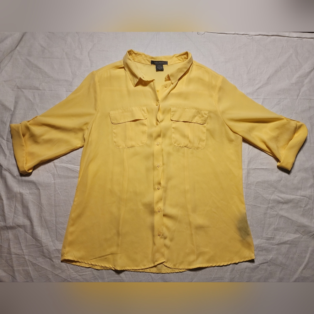 Suzy Shier Blouse Women's Large Yellow Button Down 3/4 Sleeve Top V-Neck Shirt